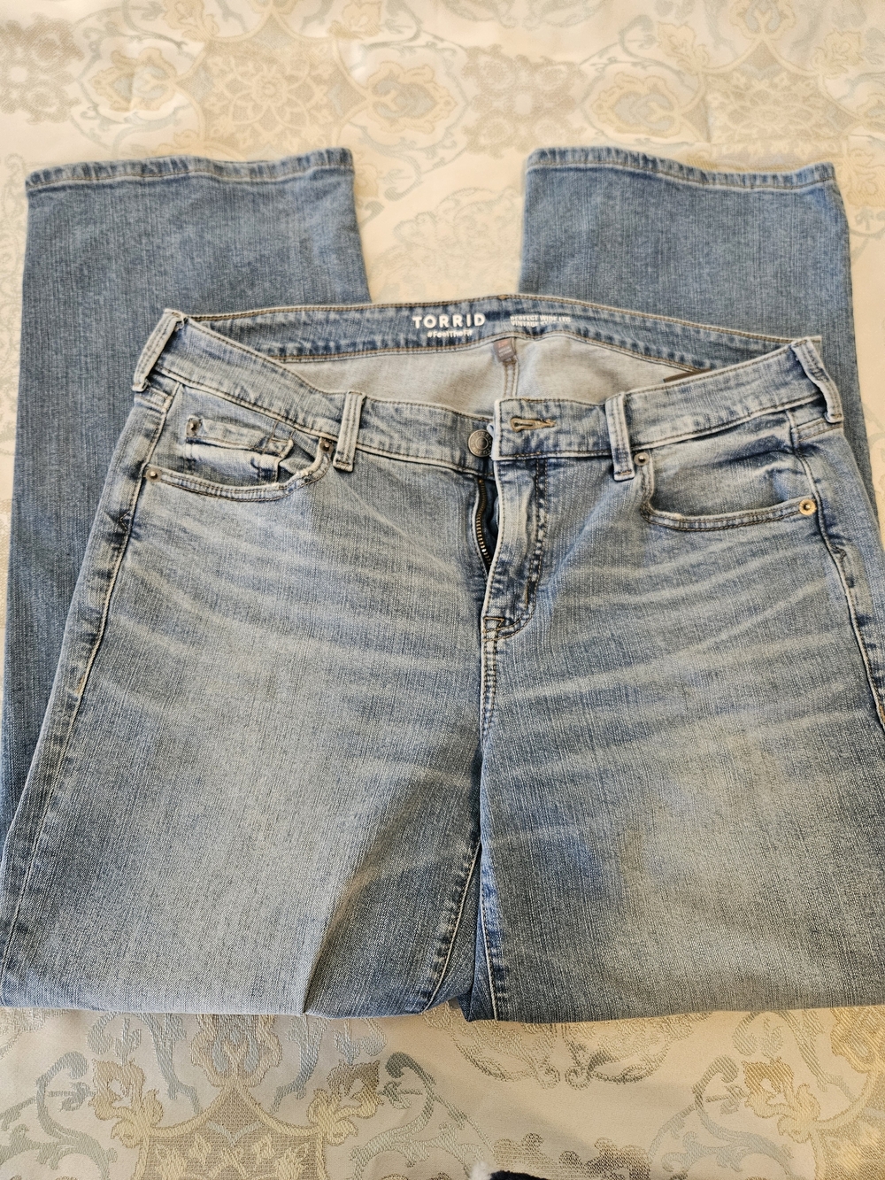 torrid Faded Light Blue Ankle Jeans